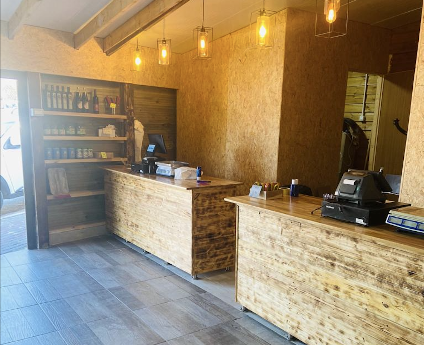 חזית המסעדה - תמונה מבחוץ